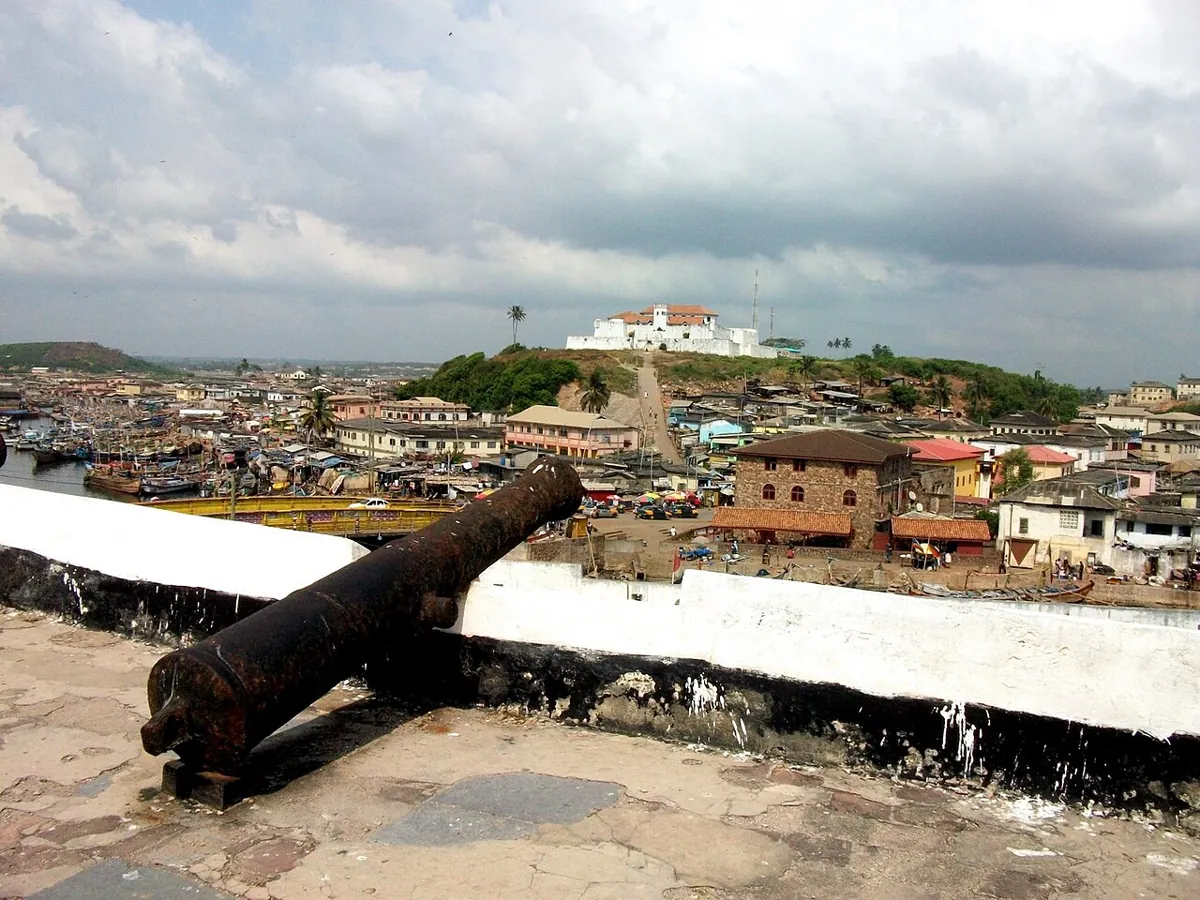 View of Fort St Jago over Elmina from Elmina Slave Castle — Ghana