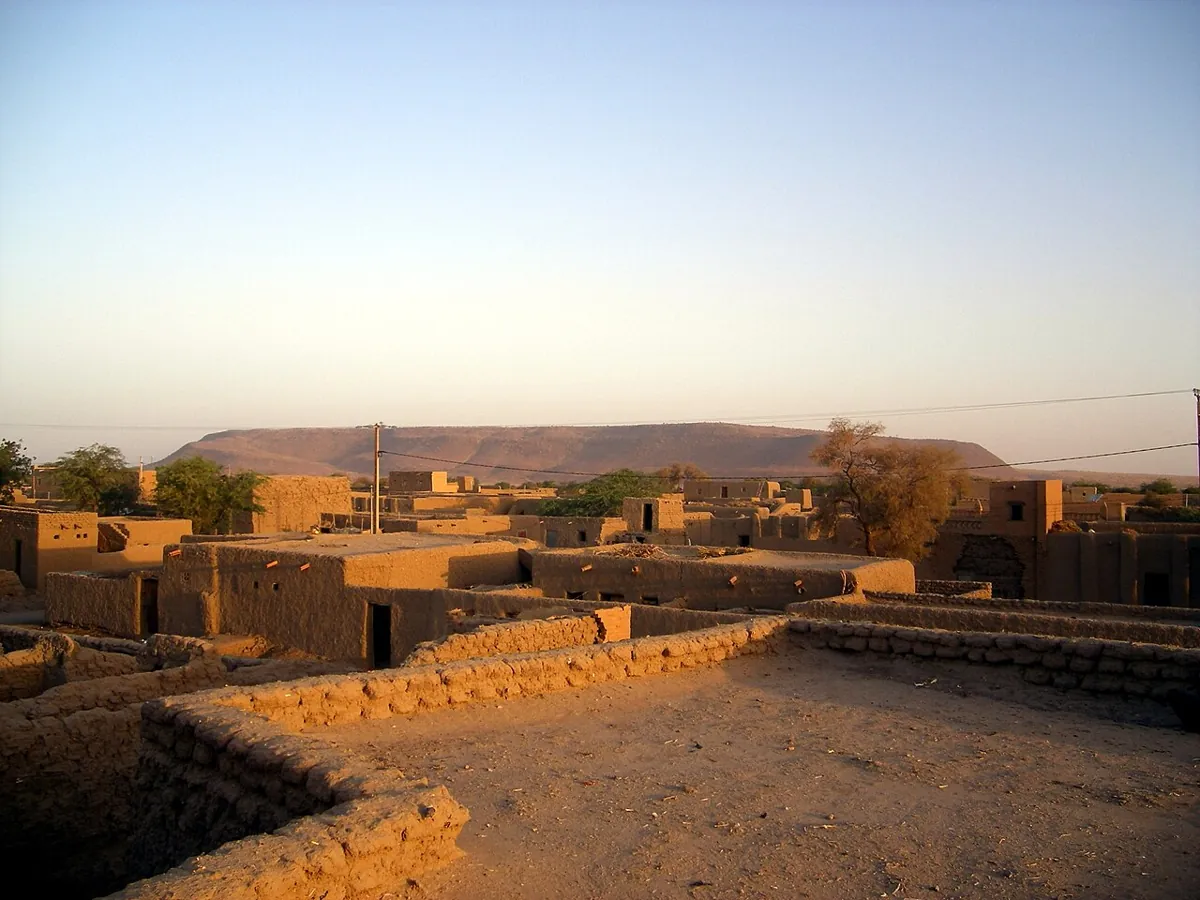 Sunrise in Goundam — Mali