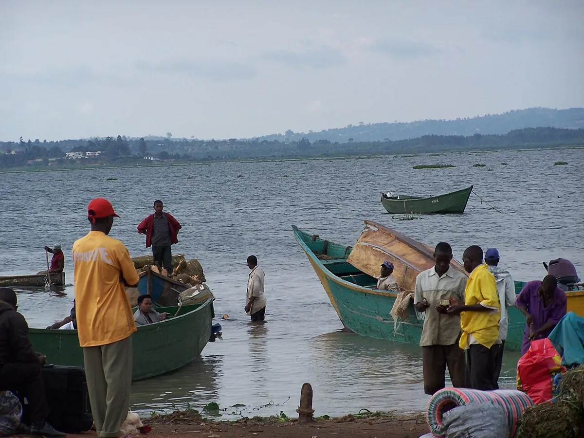 Fishermen at Port Belle on Lake Victoria — Uganda